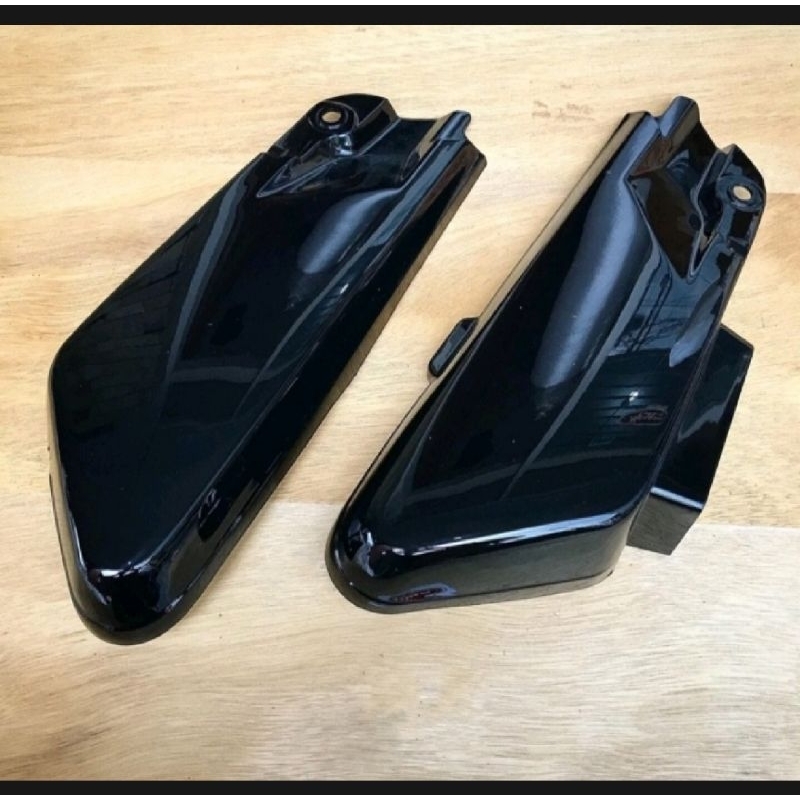 tutup aki /box aki Honda astrea grand