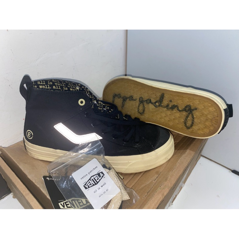 Preloved VENTELA X EVIL X PAPA GADING - All Is Well High Evil [ORIGINAL] Size 39