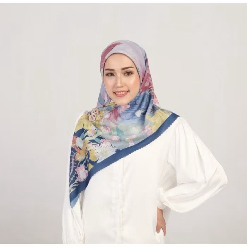 preloved hijab RADWAH