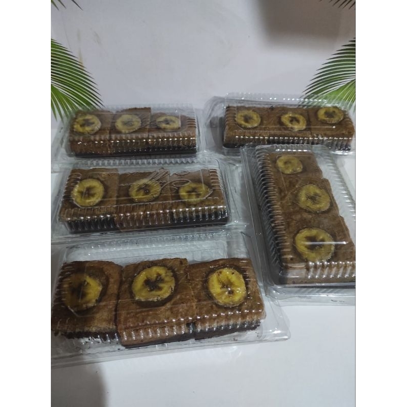 

HARGA PERKOTAK BANANA BROWNIES CAKE ISI 3 PCS