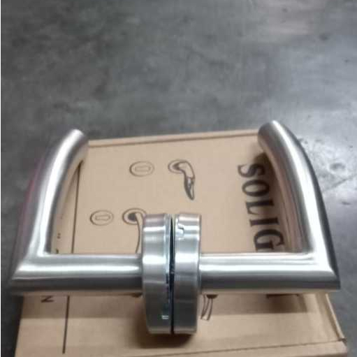 Handle pintu Pisah Miimalis Soligen Stainless / Handle pintu Roset Hotel Minimalis Soligen