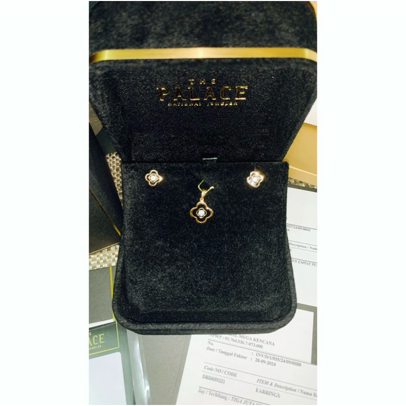 SET Earing & Pendant DIAMOND THE PALACE