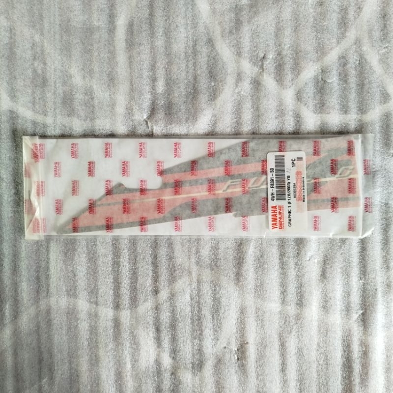 Stiker Striping Sayap Dalam Kiri Fizr Hitam Orange 2003 Original YGP 4WH-F8391-S0