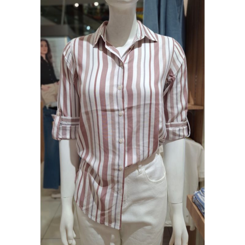 C2 OUTFITTERS New Arrival Kemeja Wanita C2 Outfitters