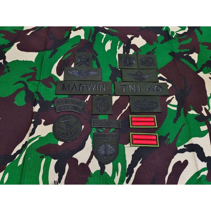 ATRIBUT 1SET PAPAN NAMA TNI PERKERAS KAIN KERAS