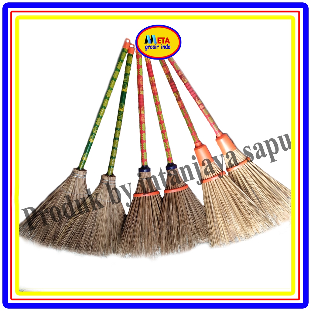 Sapu Lidi Mini Gagang Kayu Pendek