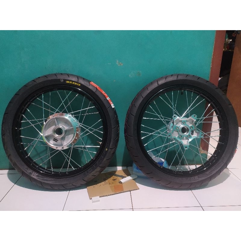 velg set tanpa ban  baru new cb150r