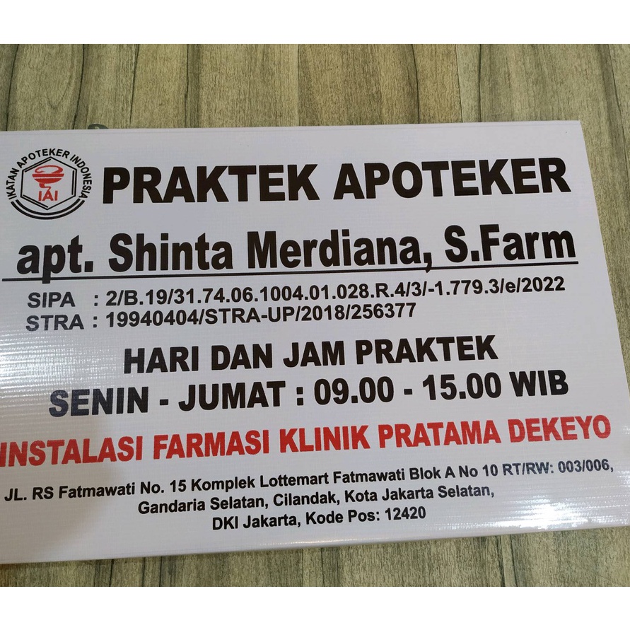 

NEW PROMO Papan Praktek Apoteker Dokter Bidan Papan Usaha Akrilik Custom Dokter Free Packing
