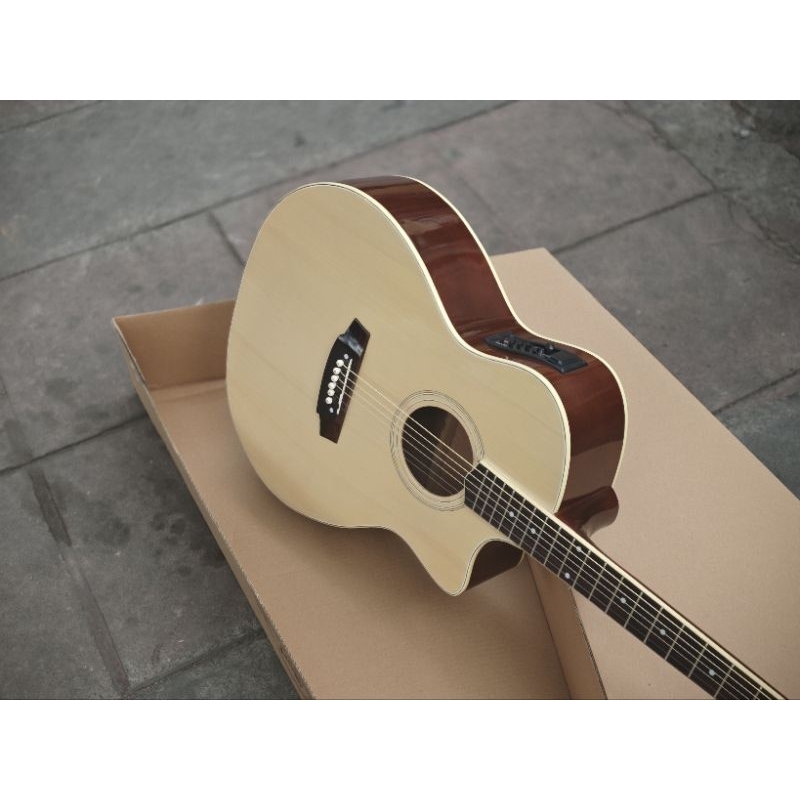 Gitar cole clark akustik