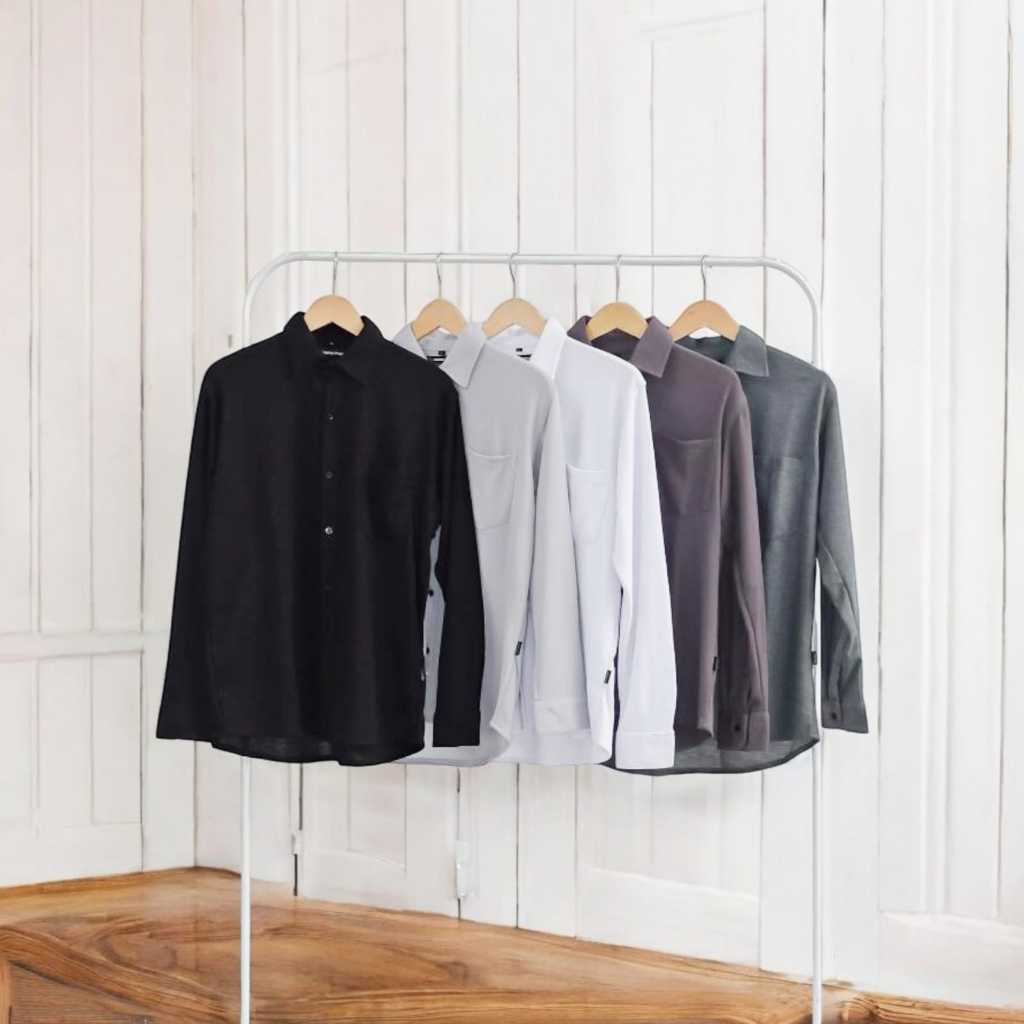 Kemeja Pique Pria Lengan Panjang Polos Casual SlimFit