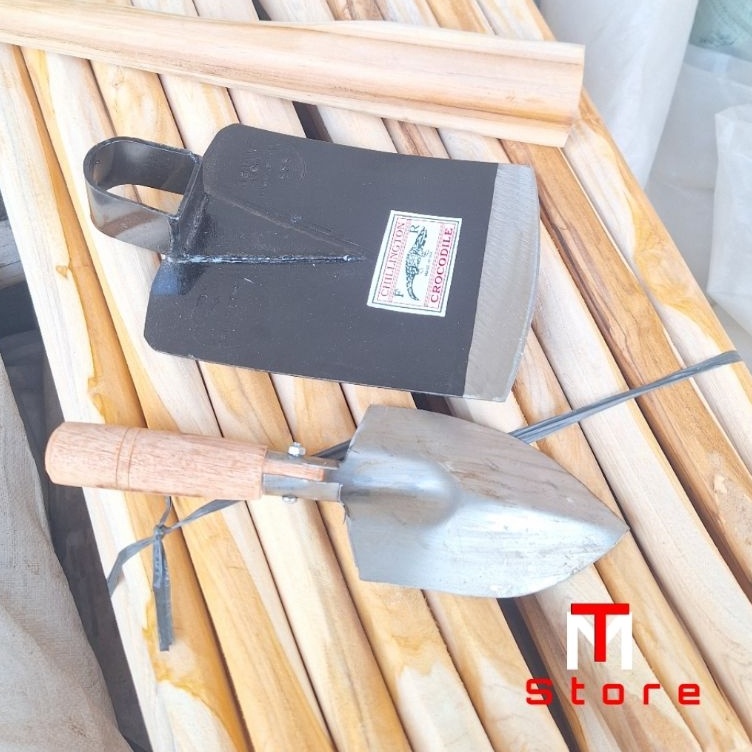 Serba Irit  Paket cangkul tanah 3 pcs anti lengket kuat berkualitas cangkul tanah doran kayu jati da