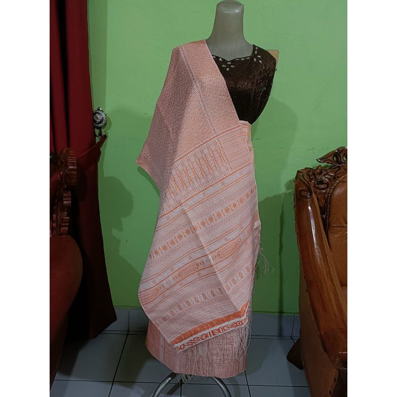 Tumtuman tanpa sambungan premium sirat tarutung