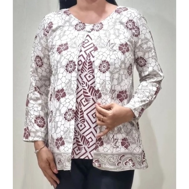 Blouse Batik Rompi Jumbo Blouse Motif Bunga Kecil Batik Blouse Motif Bunga Kecil Batik Jumbo Wanita