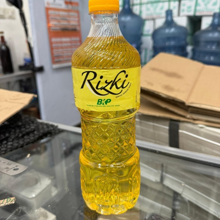 

Minyak goreng RISKI BOTOL 1 850 ML KRAT liter isi bersih 900ML Per Karton isi 12botol