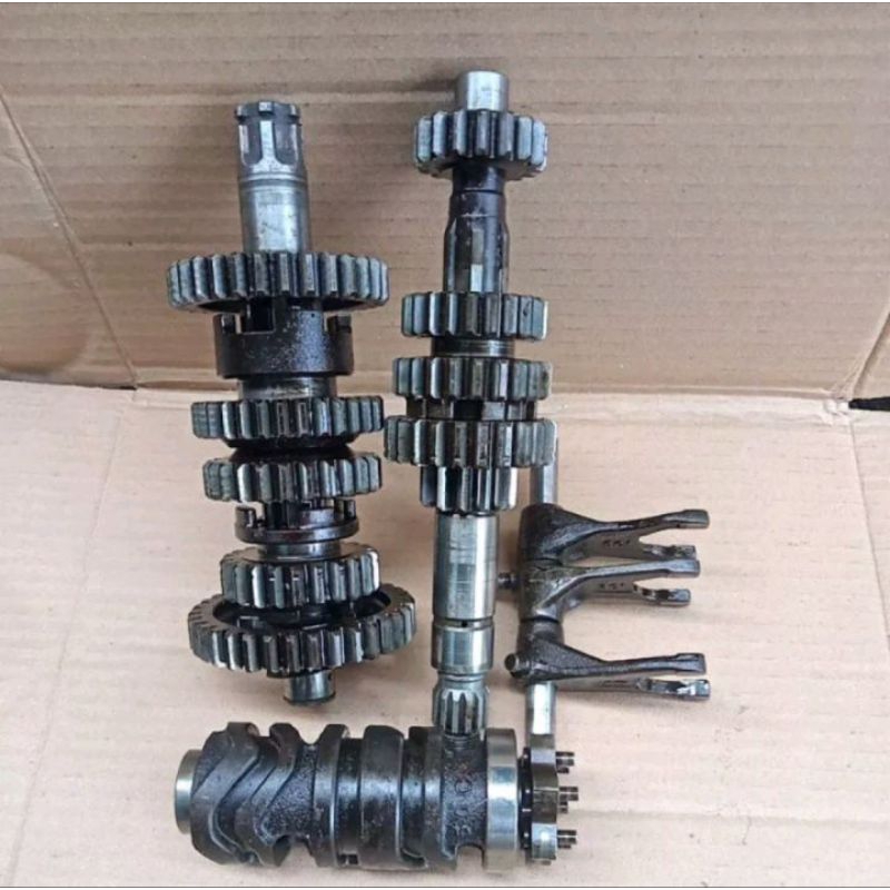 Rasio Yamaha Jupiter MX 5 Speed MX King bekas copotan motor