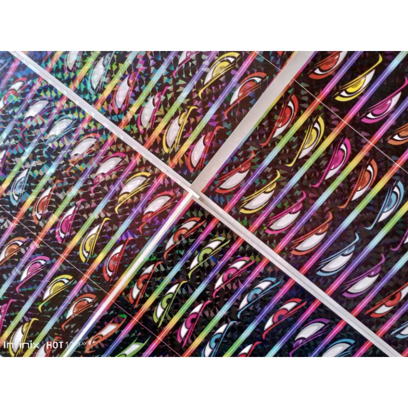 

Stiker mata elang miniatur bis sudah hologram isi 20pcs