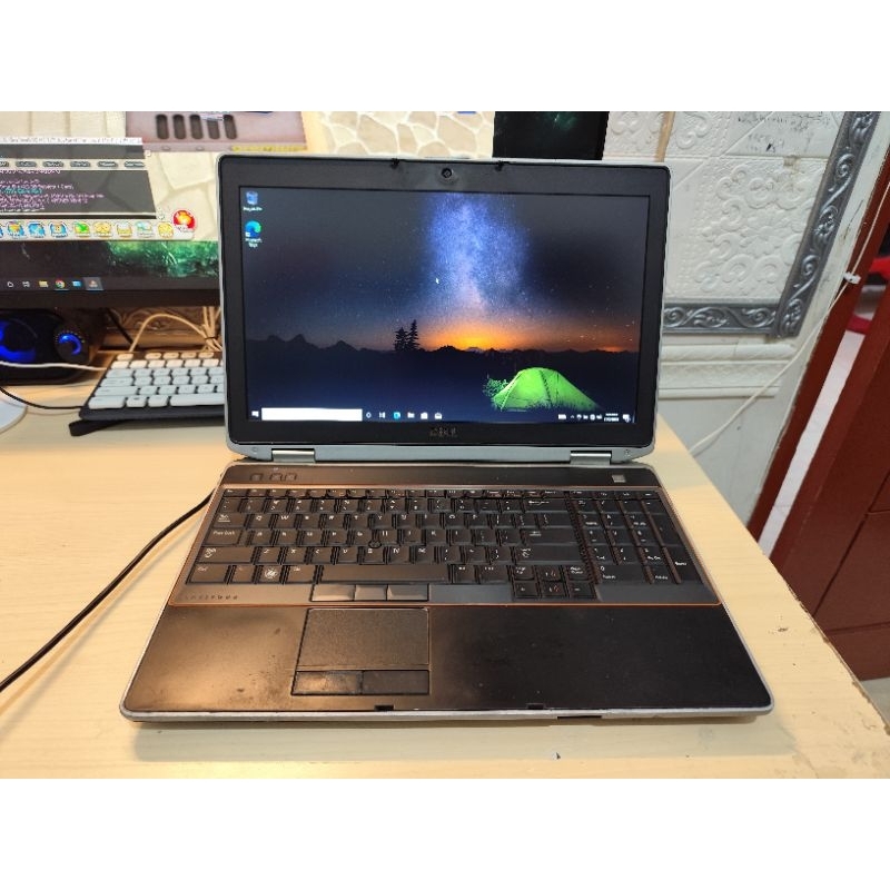 Dell Latitude E6520 Core i7 2640M 2.8Ghz 4GB/500GB (Minus Baterai Drop)