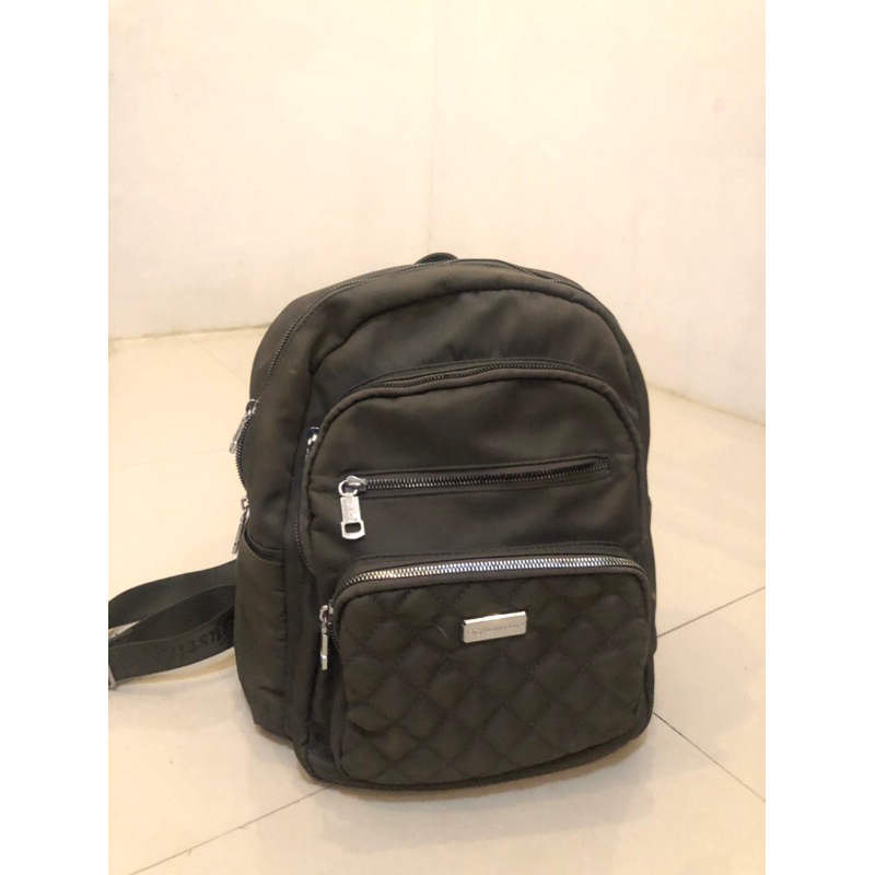 Preloved Tas Backpack/Tas Ransel Wanita T’Faustine Abu-Abu