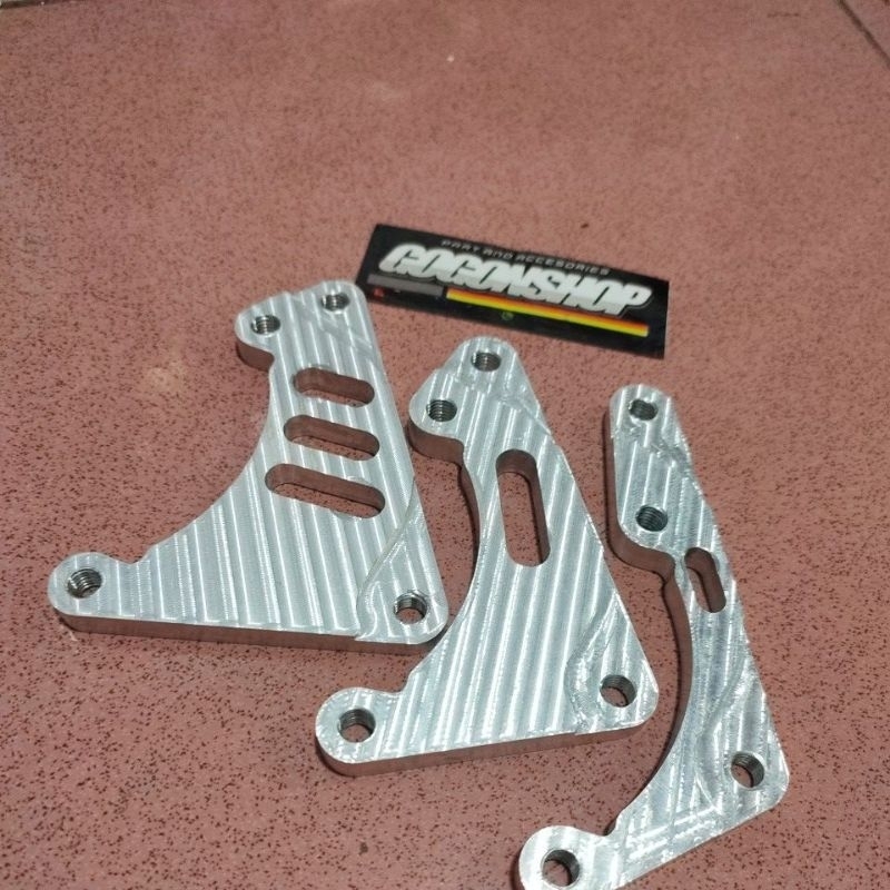 breket kaliper brembo/ktc 2 piston pnp supra 125 supra x karisma uk 260 mm