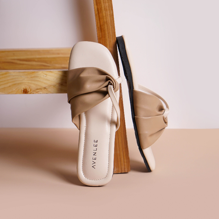 NEW ARRIVAL AVENLEE YUME - SANDAL WANITA FLAT TEPLEK SOL KARET PREMIUM