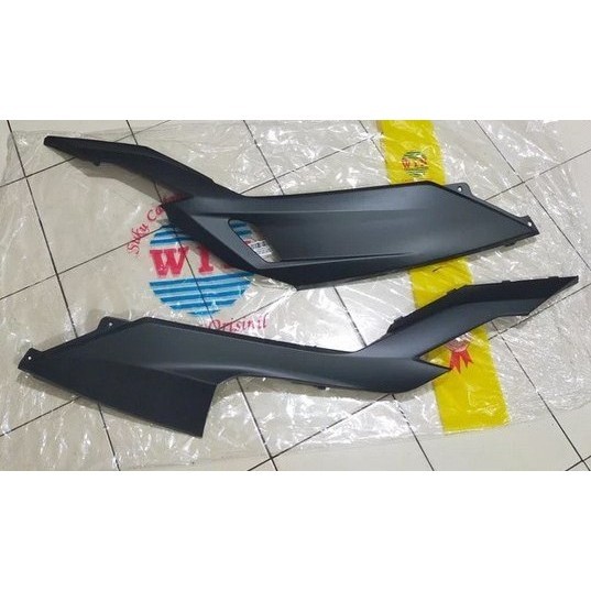 UDER SIDE VARIO NEW HITAM DOFF / DEK BAWAH KIRI KANAN VARIO NEW HITAM DOFF /  FOOTREST BAWAH VARIO 1