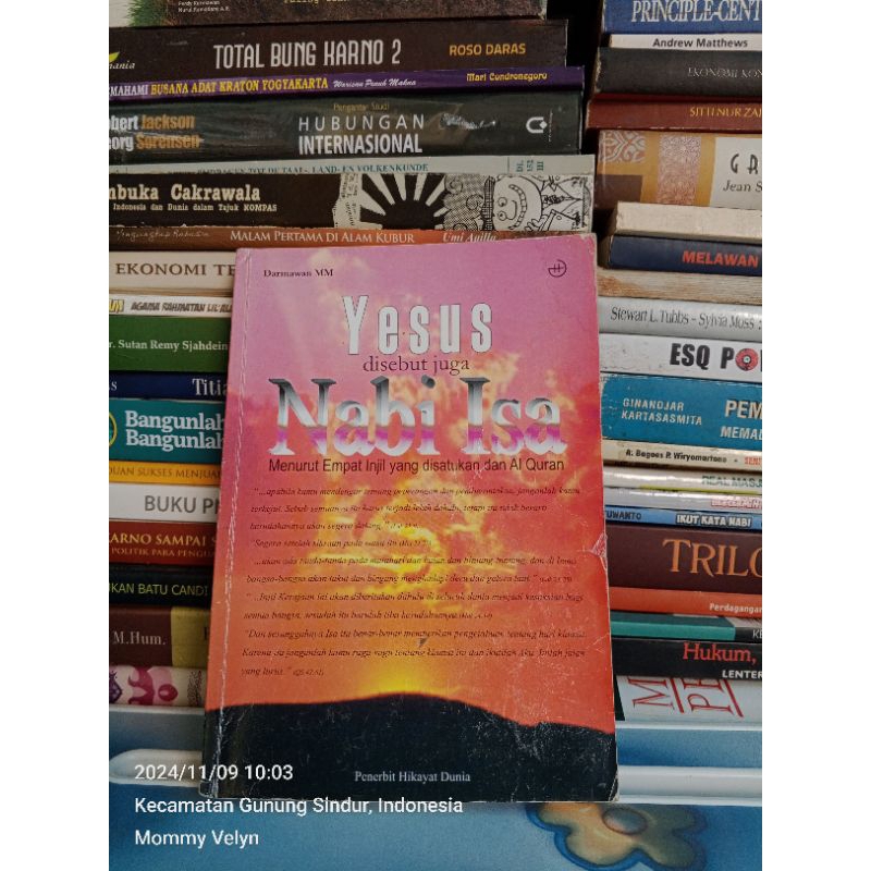YESUS DISEBUT JUGA NABI ISA MENURUT EMPAT INJIL YANG DISATUKAN DAN AL QURAN