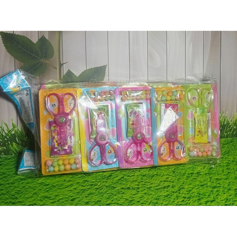 

PERMEN GUNTING ISI 20 PCS