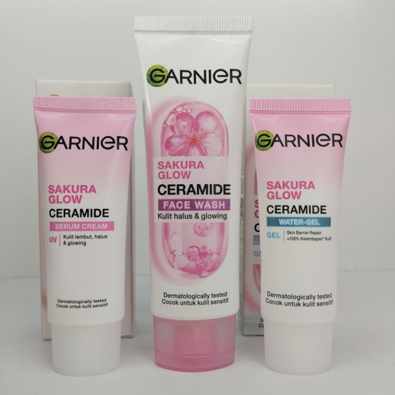 Garnier Sakura Glow Paket 3in1 Cream UV, Water Gel, Face Wash