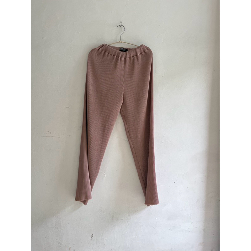 CELANA KULOT SIMIVI PRELOVED
