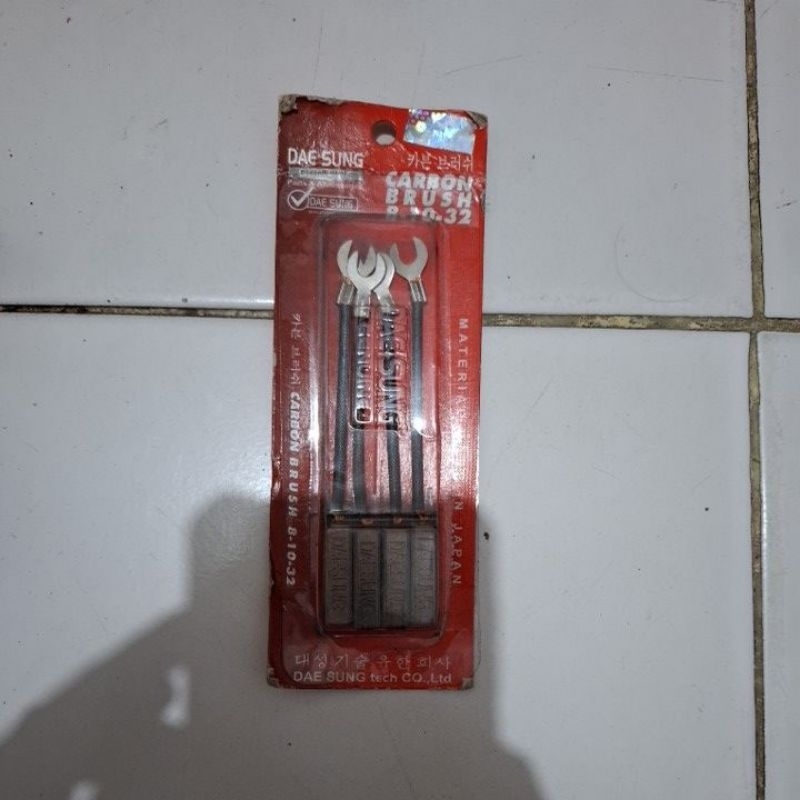 st3 carbon brush col kol arang dinamo listrik st5 3000watt 5000watt