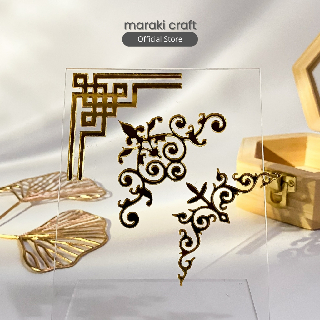 Siku Sudut Bingkai Akrilik Gold Mirror