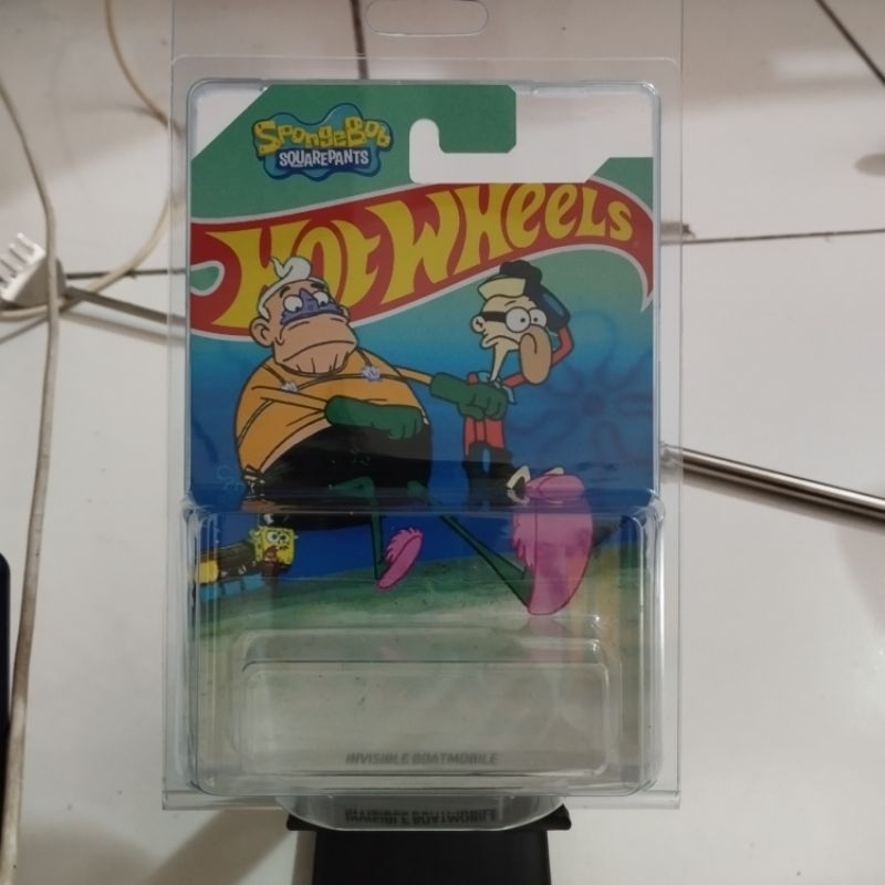 Hot Wheels - Spongebob Invisible Boat Mobile (Free Protektor)
