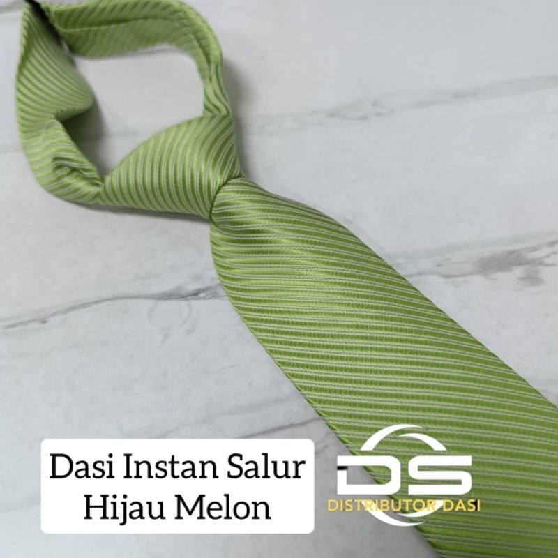 RB Dasi Pria Hijau Sage Dasi Kantor Dasi Motif Garis Hijau Natal Hijau Tua Hijau Mint Hijau Tua