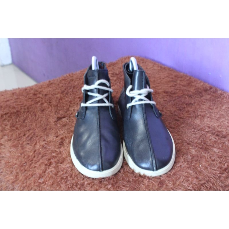 Srpatu Chukka" Rockport Xcs". SiZe 41 insole 260, kulit mantul desain keren