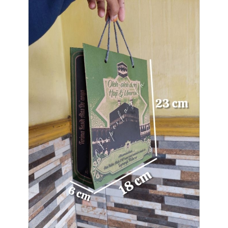 

Paperbag Haji & Umroh / Oleh - oleh / Bingkisan Hijau Murah