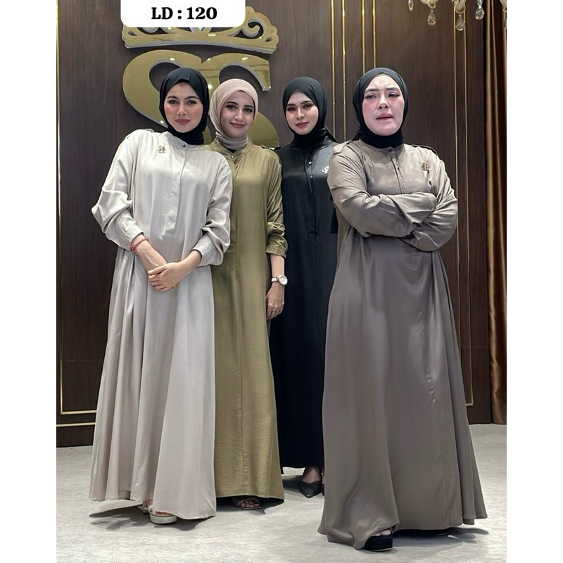 13-2702 SHELLASAUKIA GAMIS SILK POLOS KANCING DEPAN