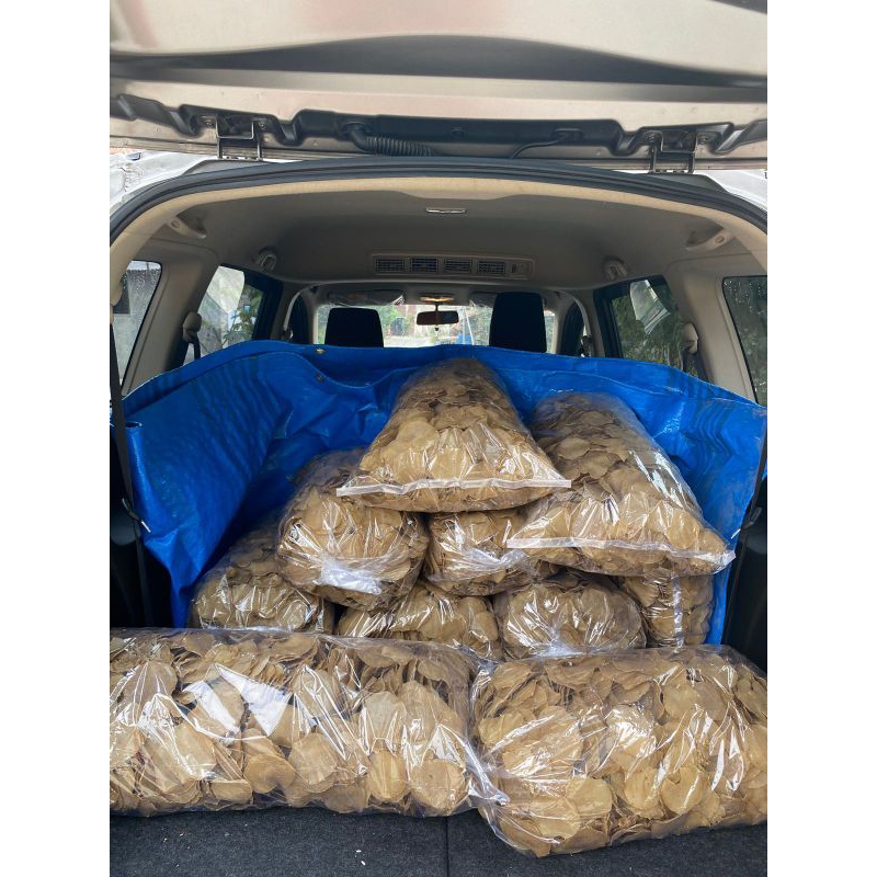 

Krupuk Mbak /Krupuk Lala gurih empuk