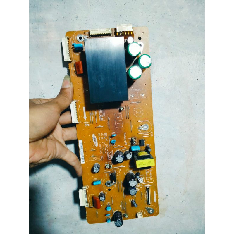 Y MAIN Y SUS TV PLASMA SAMSUNG 43D450 Y-MAIN TV PLASMA SAMSUNG 43D450