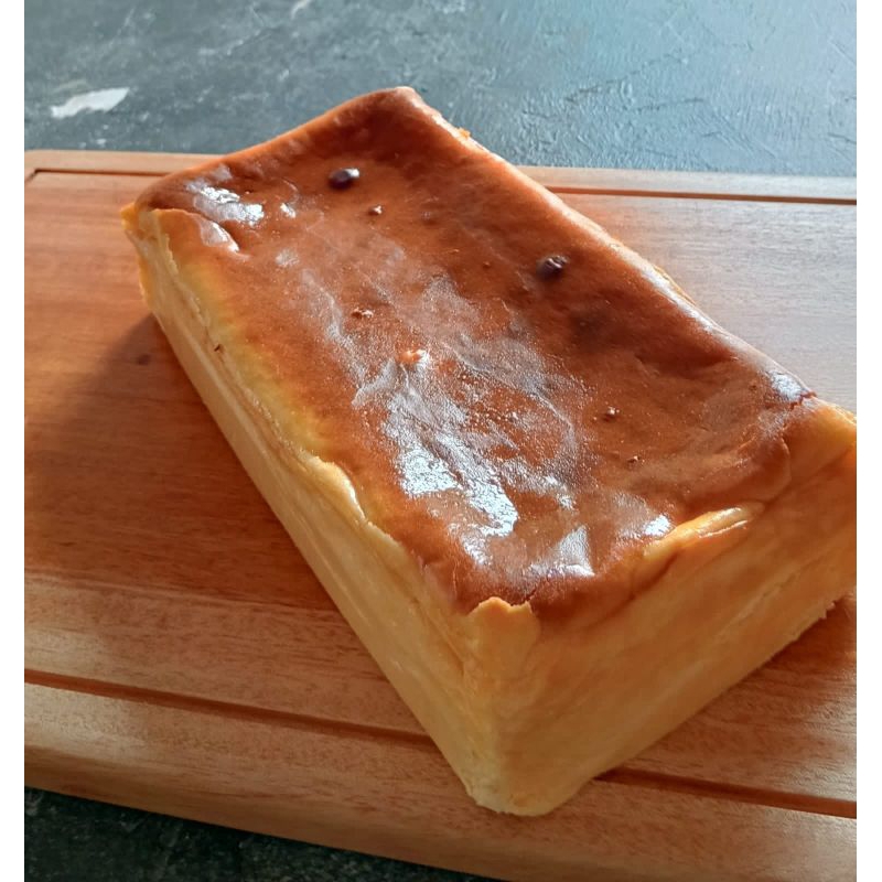 

-Basque Burnt Cheese Cake-