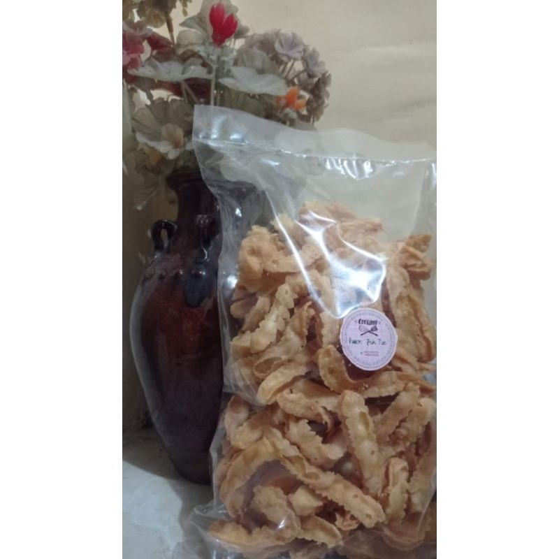 

Kue Akar/Kue Kecipiran