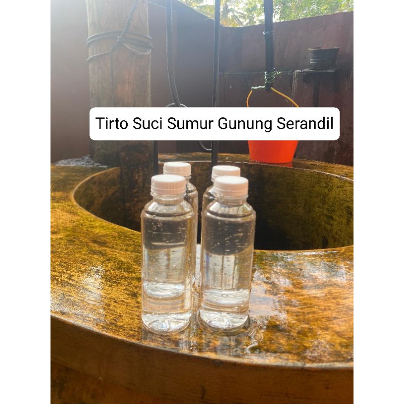 

Air Tirta Amerta Suci Gunung Srandil Cilacap