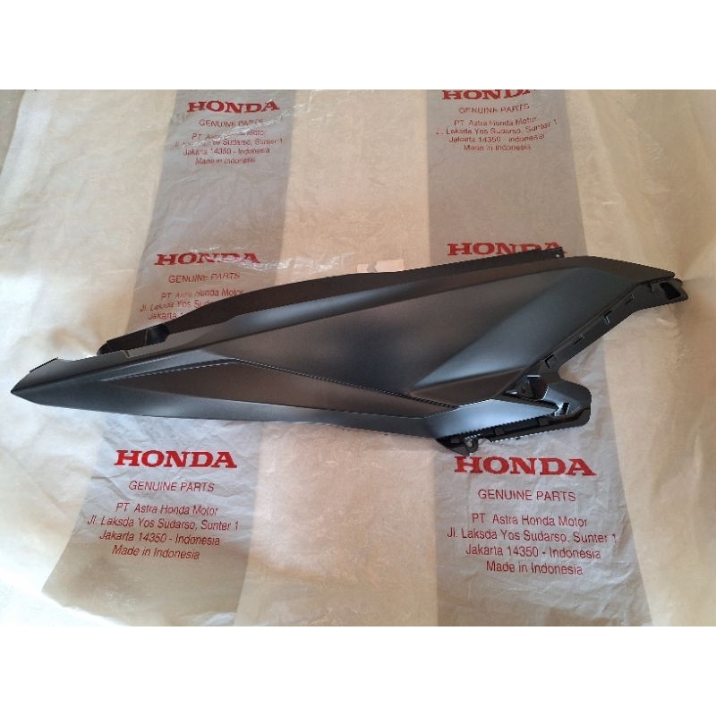 cover R body bodi kanan vario 150 old hitam dof