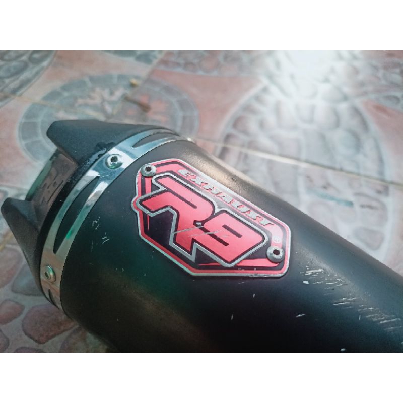 knalpot fullsystem r9 alpha series original second untuk vixion
