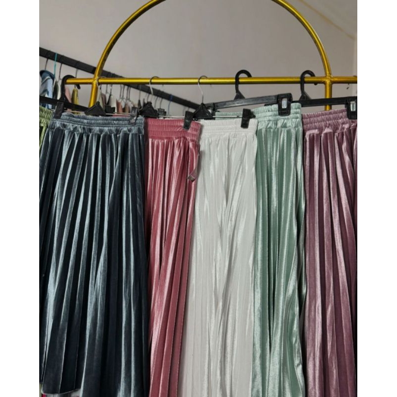 Rok Bludru Plisket Import Premium 7 8/Rok Bludru Pendek/Rok Plisket Velvet