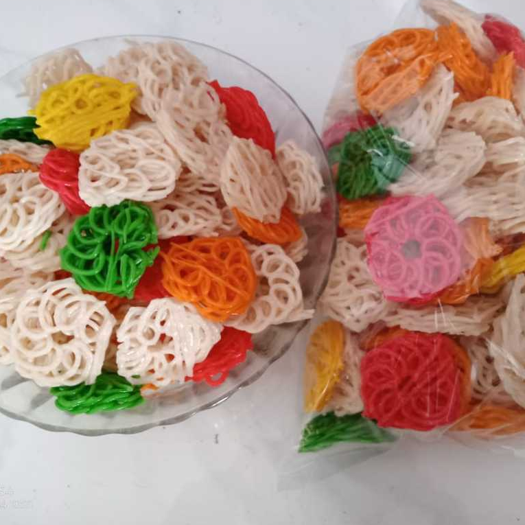 

kerupuk mawar mentah warna-warni 1kg, kerupuk mawar kecil,kerupuk mawar