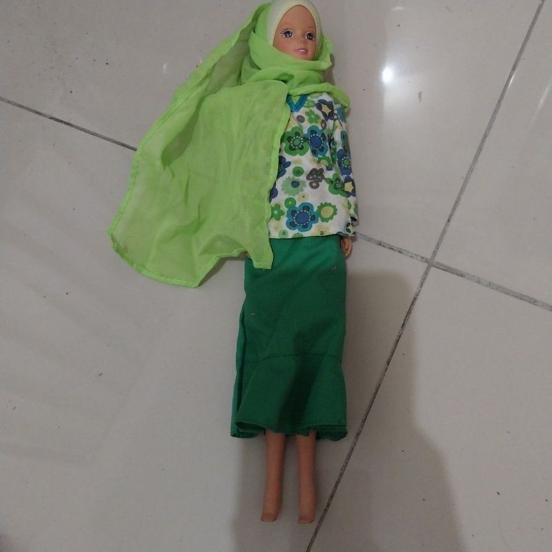 FULLA Barbie inspireed hijab