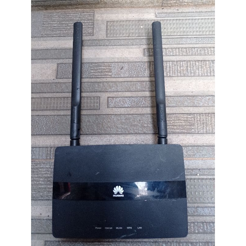 huawei wirelesa router 300mbps ws319 kondisi mati