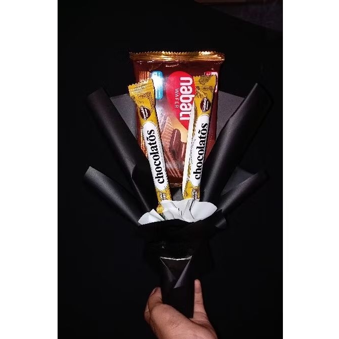 

BUKET SNACK 10 RIBUAN [ UKURAN 25-30 CM ] WAJIB BACA DESKRIPSI