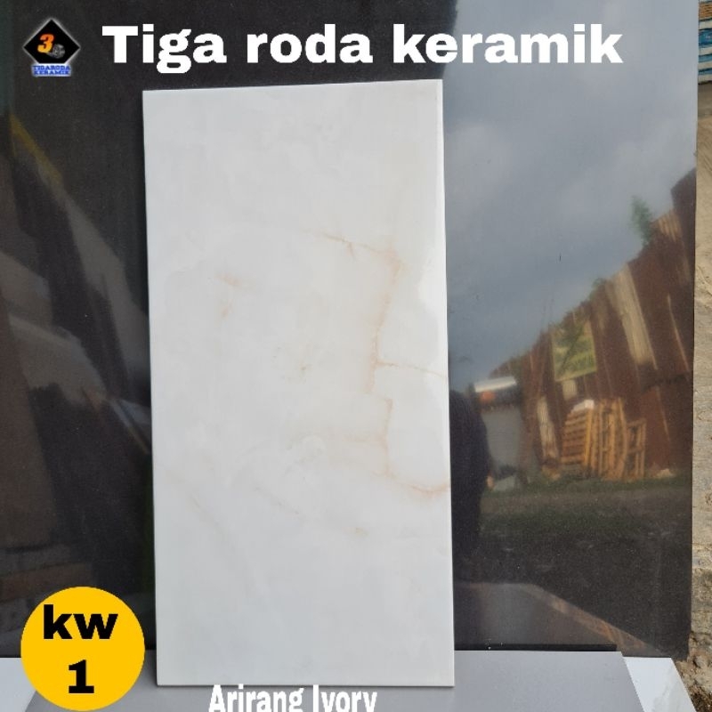 keramik 30x60 dinding/mulia arirang white/ kamar mandi/keramik dapur/keramik glossy/keramik murah/ke