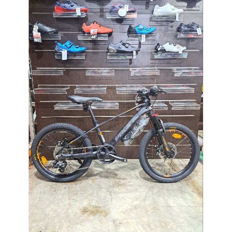 Sepeda mtb Mini 20" Pacific Invert Scout
